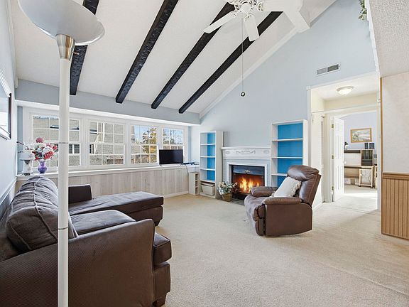 5th image of 1202 Benna Dr. #B