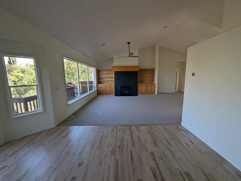 1103 E Skyler Dr — Photo 14