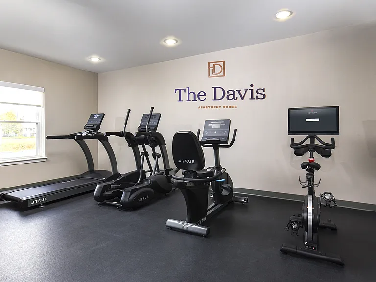 The Davis — Photo 21