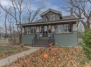 1023 Douglas Ave, Flossmoor, IL