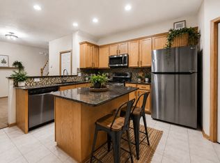 4529 Victor Path Unit 5, Hugo, MN 55038