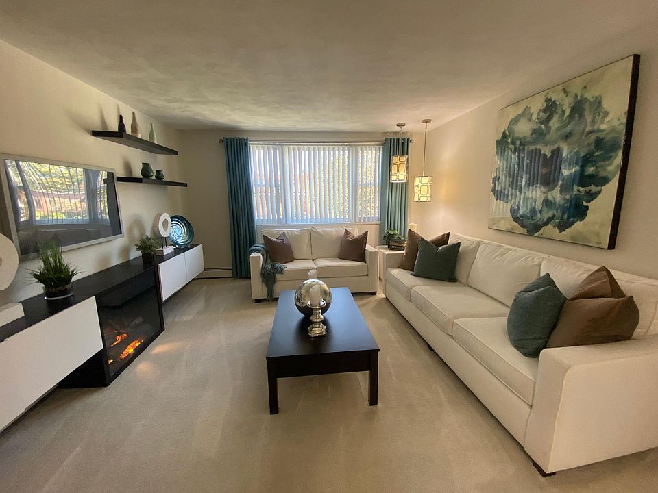 Sovereign and Saxony Apartments 23 Auburn St Framingham MA Zillow