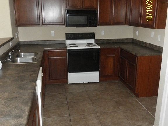 4th image of 969 E CORRALL Street