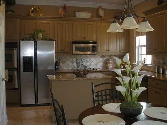 4th image of 9773 Lochfield Dr