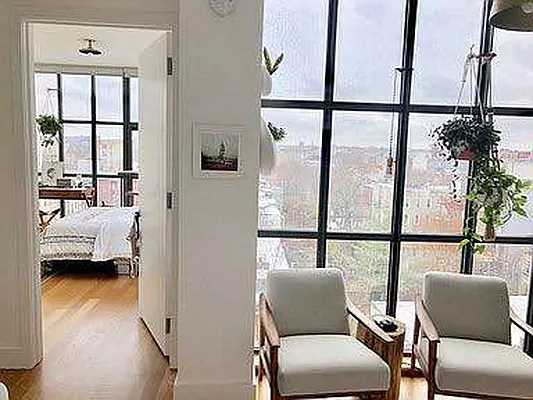 Rented by EXR | media 46