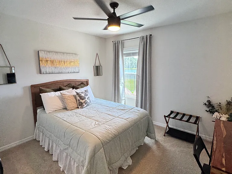 1931 Deep Lake Cir — Photo 8