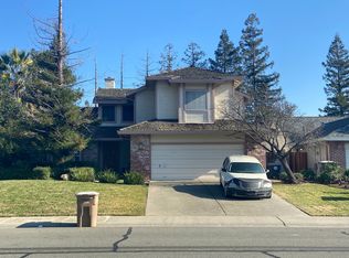 5709 Laguna Park Dr, Elk Grove, CA