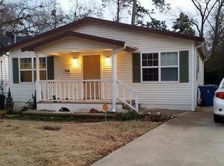 1244 Myrtle St, Kilgore, TX 75662