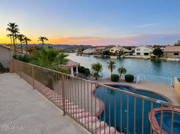 3820 E Amberwood Drive, Phoenix, AZ 85048