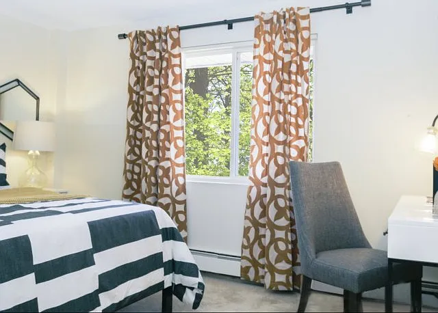 Pine Brook Place Apartments — Photo 6
