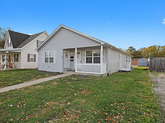 3rd image of 503 N Combs Ave #505