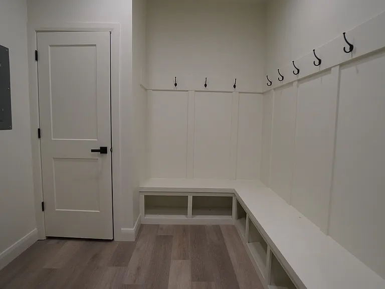 2925 S Highway 89 #15 — Photo 19