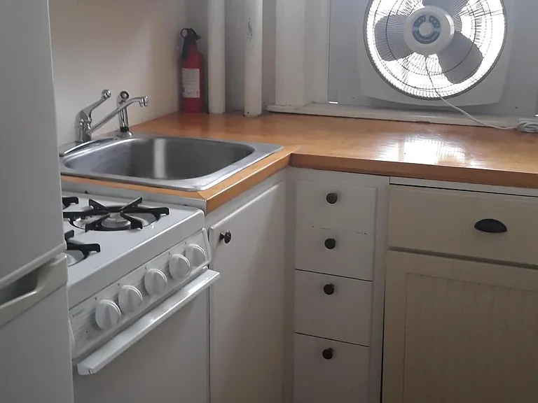 41 Bowdoin St #42 — Photo 5