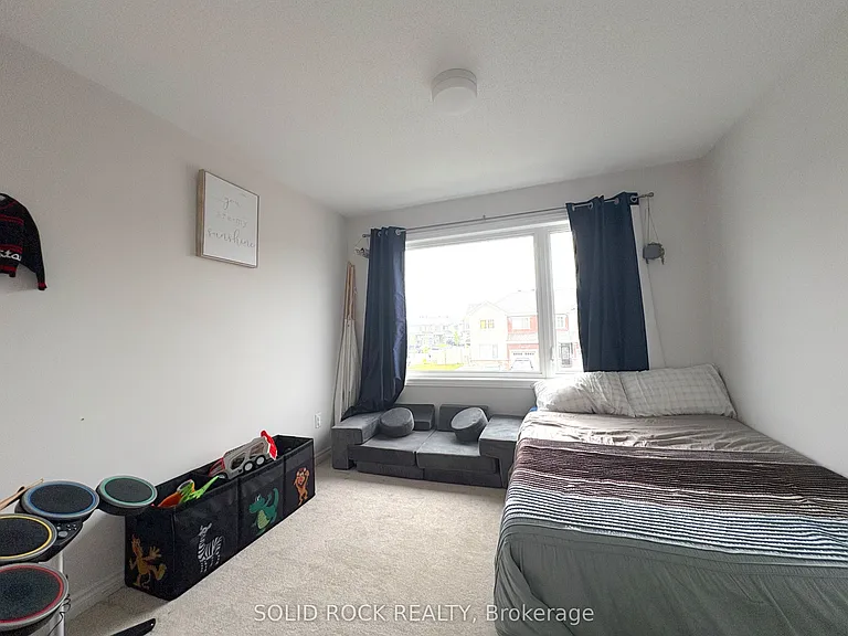 719 Derreen Ave — Photo 18