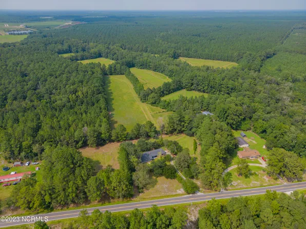 3984 Beattys Bridge Road, Atkinson, NC 28421
