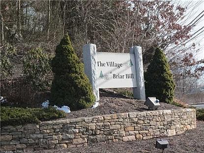 2nd image of 109 Briar Ln