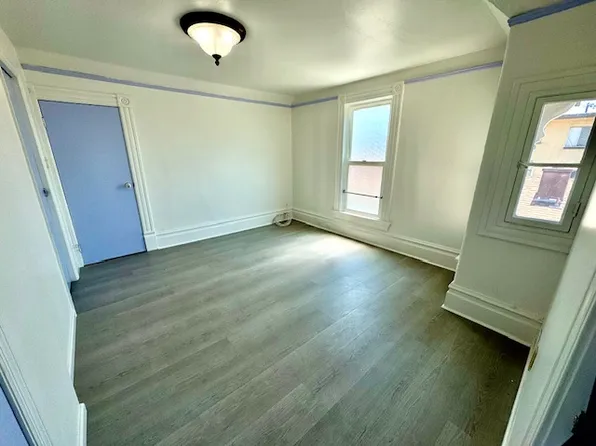 520 E 15th St #1, Oakland, CA 94606