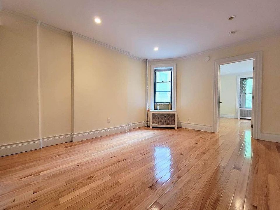 1st image of 126 E 101st St #2X