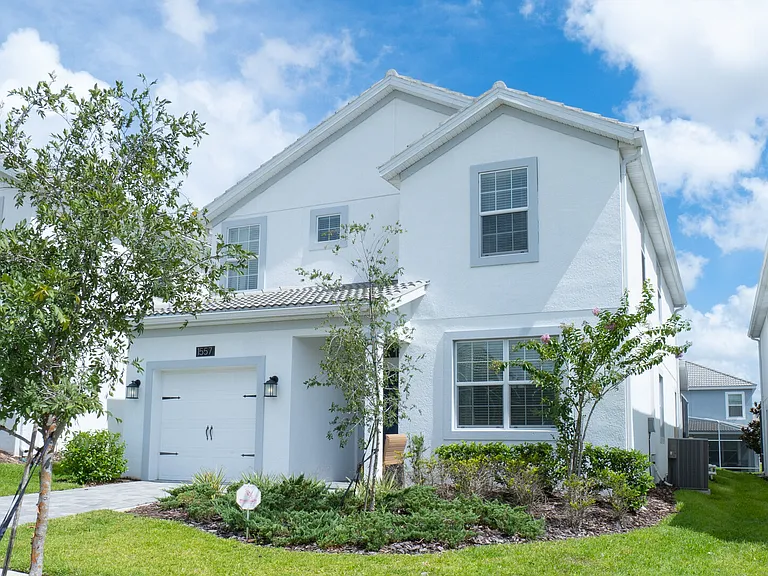Mulligan Blvd — Photo 2