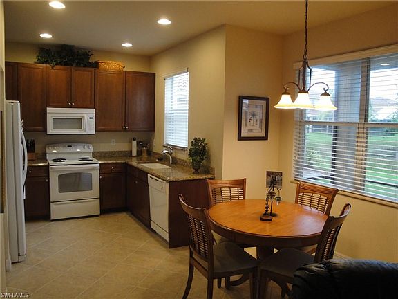 2nd image of 10297 Crepe Jasmine Ln