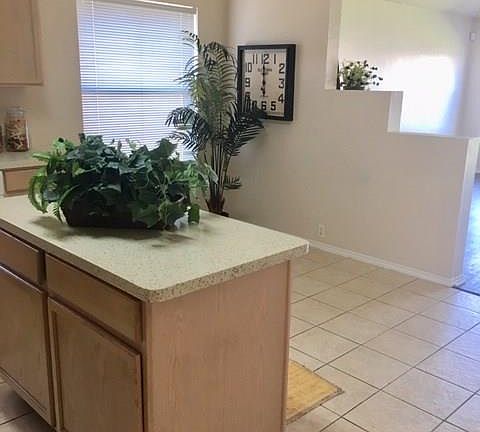 5th image of 6907 Baybridge Dr