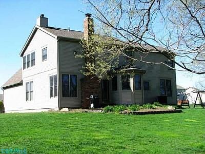 2nd image of 802 Abbey Ct