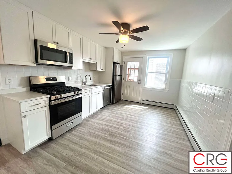 30 Eustis St #3 — Photo 1