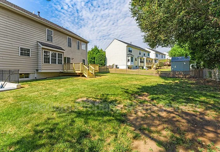 9140 Worthington Dr — Photo 75