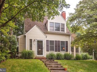 6212 Walhonding Rd, Bethesda, MD 20816