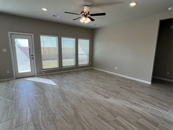 4th image of 6118 Pocono Dr