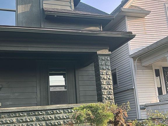 4th image of 1818 W Jefferson St