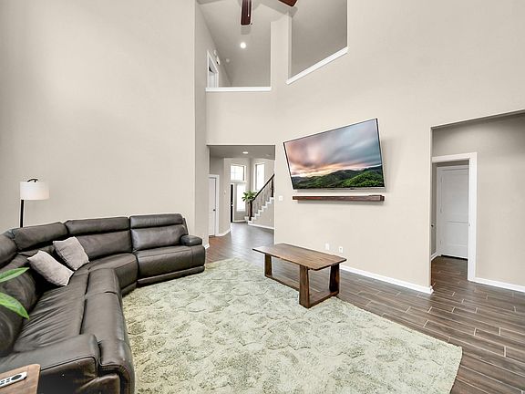4th image of 7010 Coneflower Creek Ct
