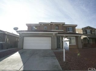 13225 Sunland St, Oak Hills, CA 92344