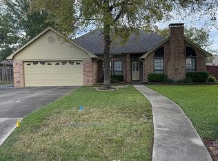 5502 Shadowood Dr, Texarkana, AR 71854