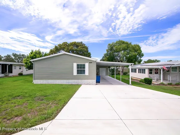12214 Fairway Ave, Brooksville, FL 34613