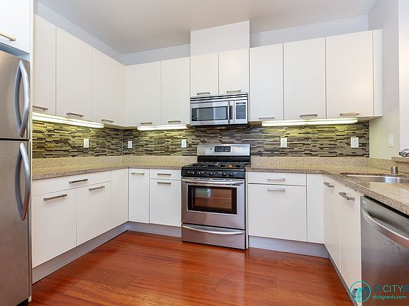 2nd image of 75 Sierra St APT 101
