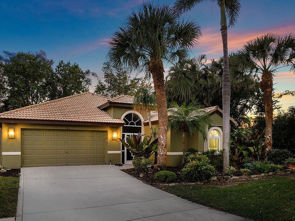 1st image of 7812 Edinburough Lane