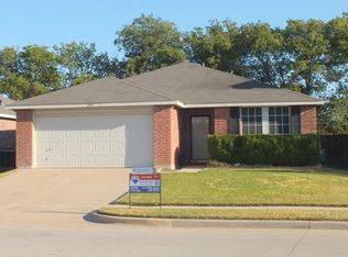2145 Shawnee Trl, Justin, TX 76247