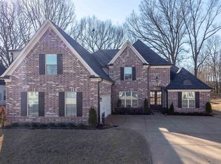1157 Mountain Side Dr, Collierville, TN 38017