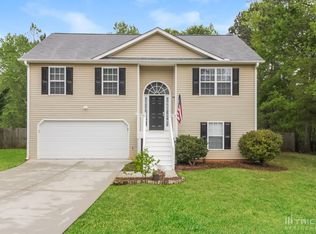 130 Bethany Forrest Ln, Carrollton, GA 30116