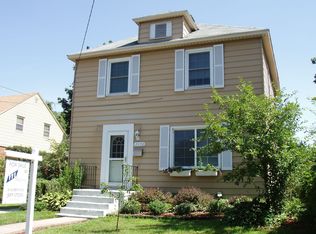 2032 Eastern Ave NE, Grand Rapids, MI 49505