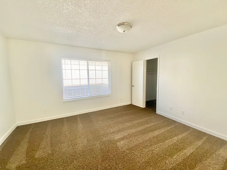 Cambridge Dorchester Apartment Homes — Photo 126