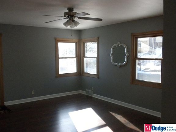 2nd image of 619 N 11th St