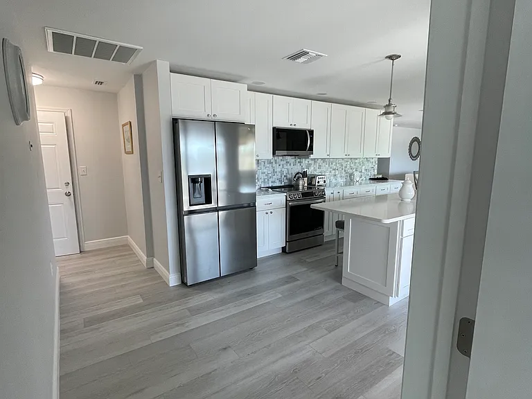 3181 Twin Lakes Ln — Photo 5