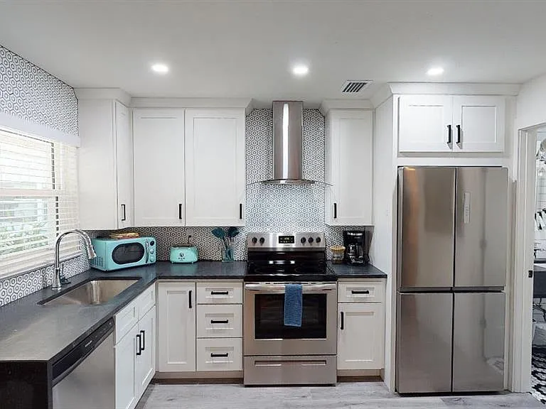 1912 Morrill St #1916 — Photo 22