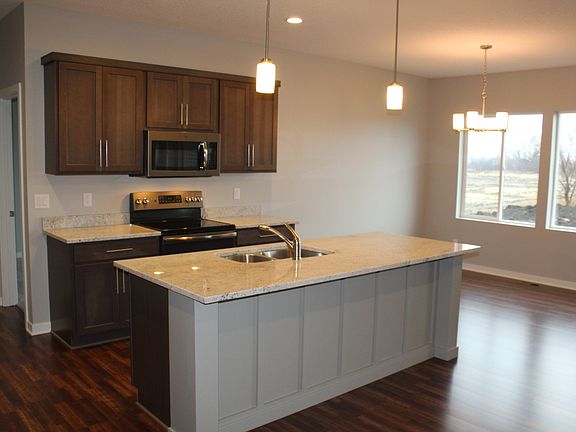 5th image of 5511 Missouri St