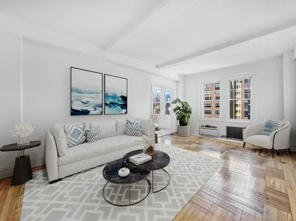 30 5th Avenue image 1 of 10