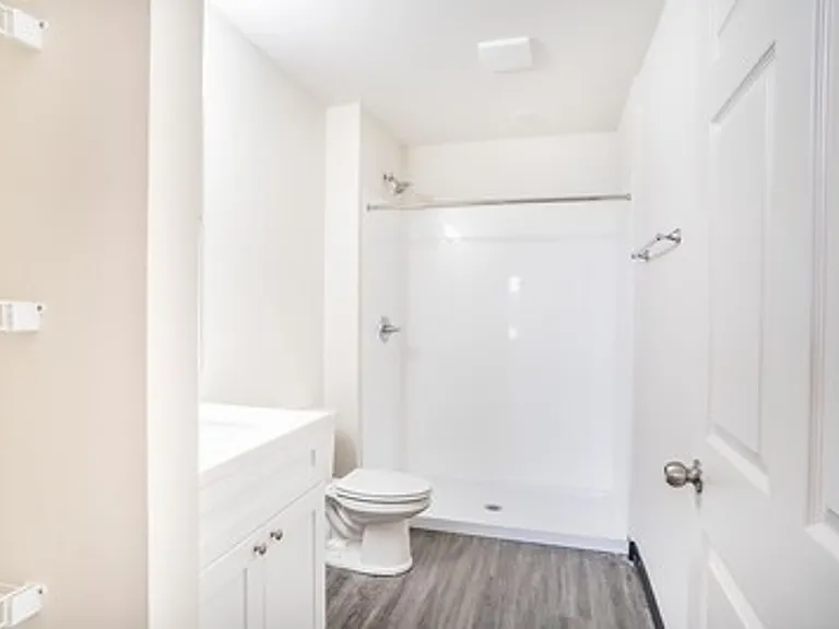 8411 State Highway 204 — Photo 10