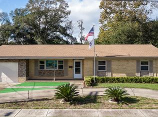 3904 Rogero Rd, Jacksonville, FL 32277