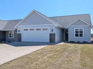 4499 W Trasino Way, Appleton, WI 54913